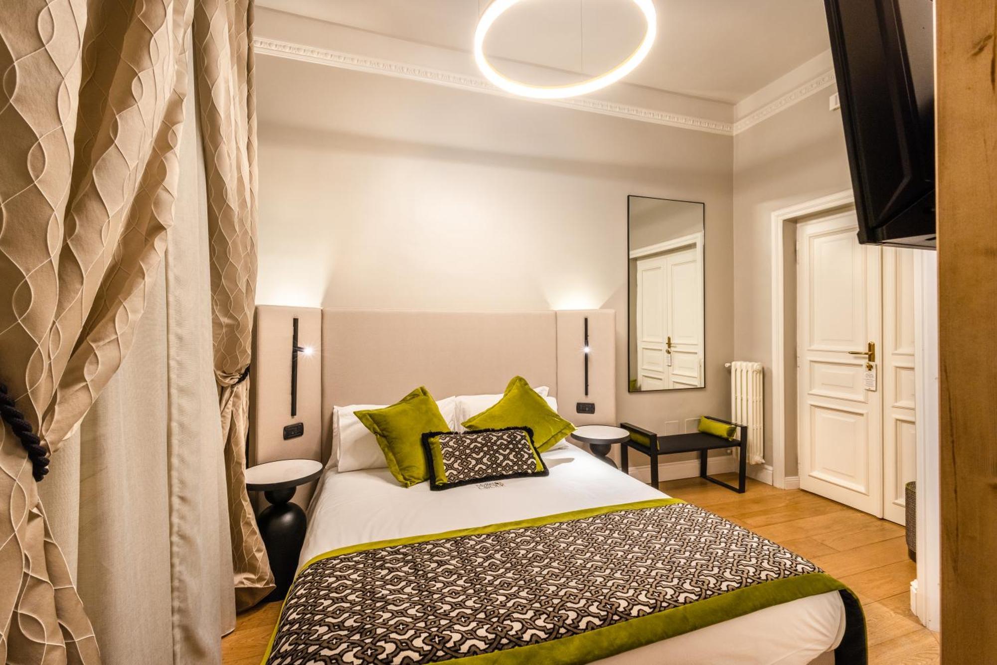Pensión Mybedcavour