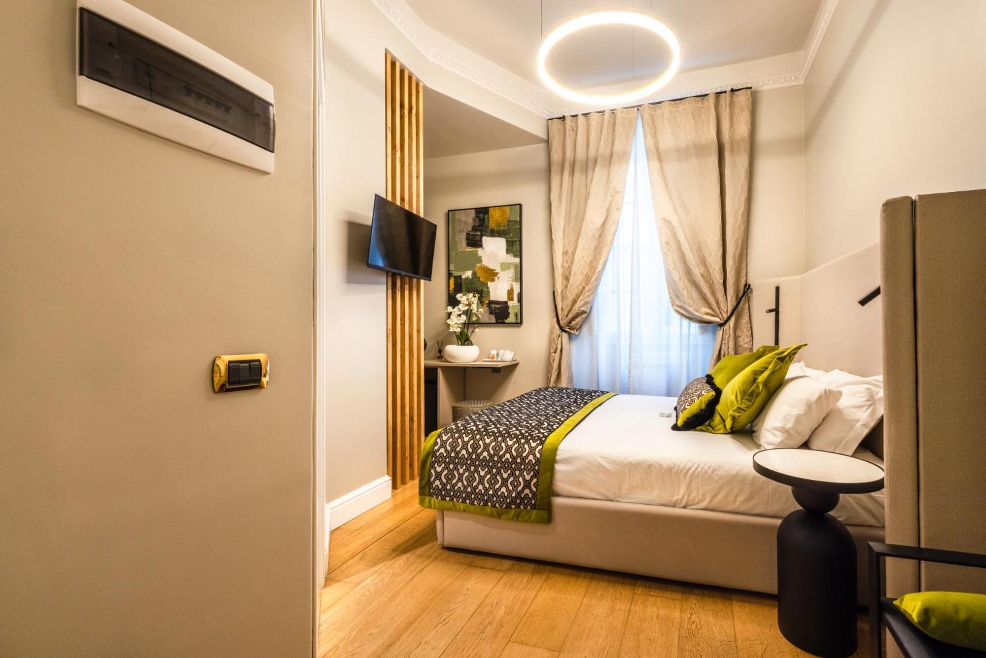 Mybedcavour Pensión Roma